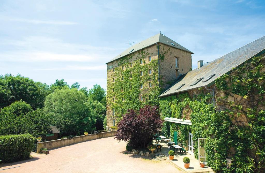 Auberge Du Moulin Marin Lapalisse Buitenkant foto